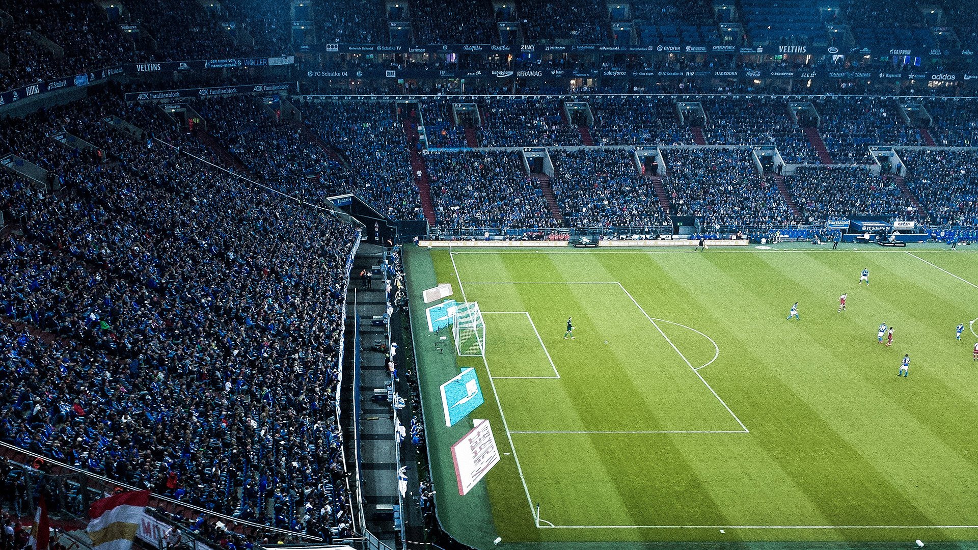 当足球遇见F1，巴斯托尼赛道绝杀演绎体育跨界魅力