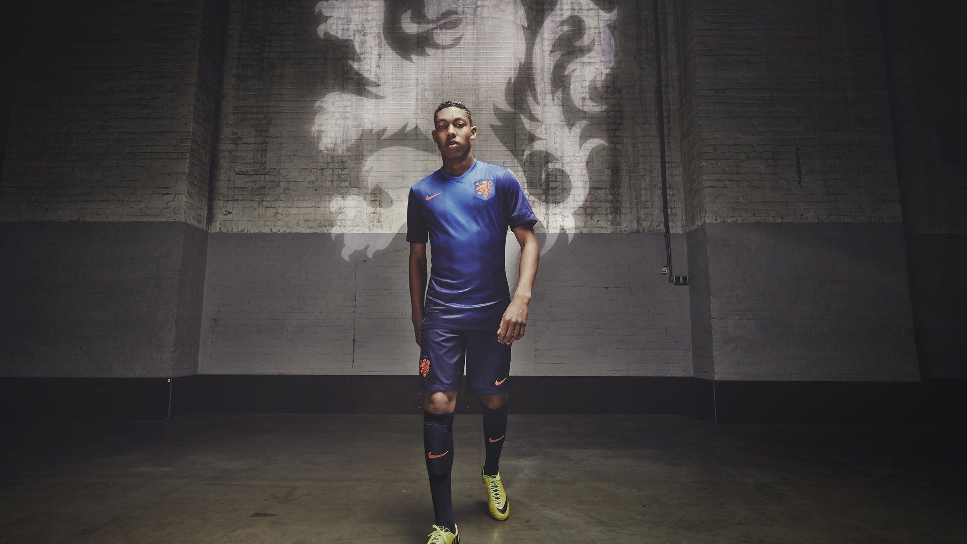 基耶萨的狂想曲，当意大利之焰点燃欧冠，尤文以艺术之名狂胜英格兰