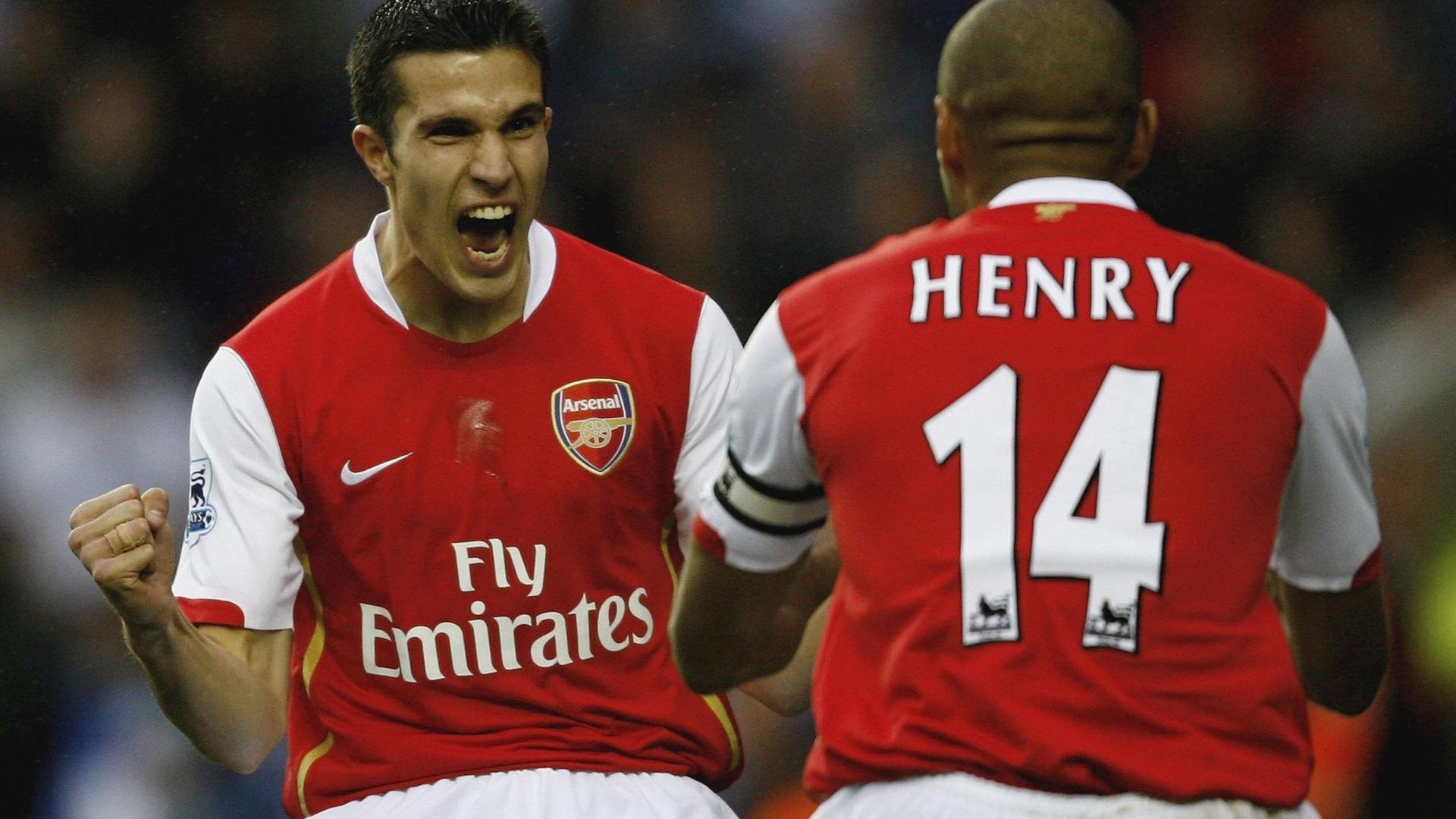 ATP总决赛碾压拉沃尔杯，西西帕斯惊艳四座的背后，是网球世界新旧秩序的碰撞